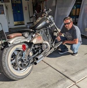 Meet your Posher, Todd